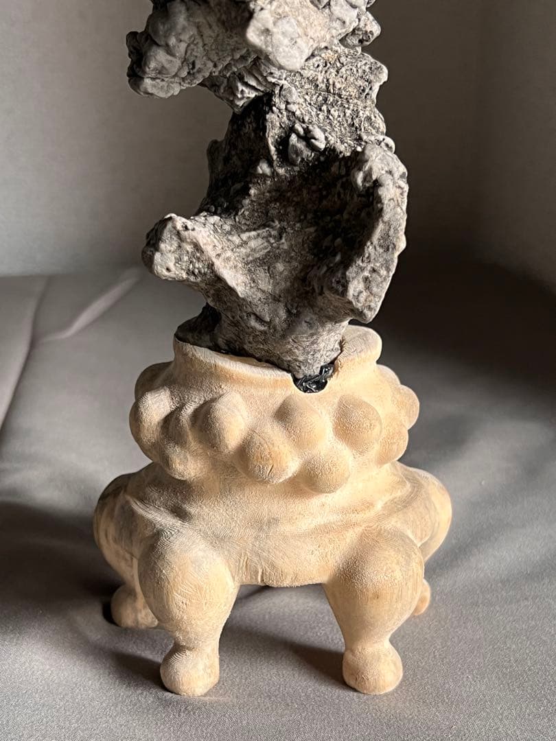 古美術　太湖石・時代物・天然古賞石　置物・古賞物・古擺件　中国美術　唐物　自然石