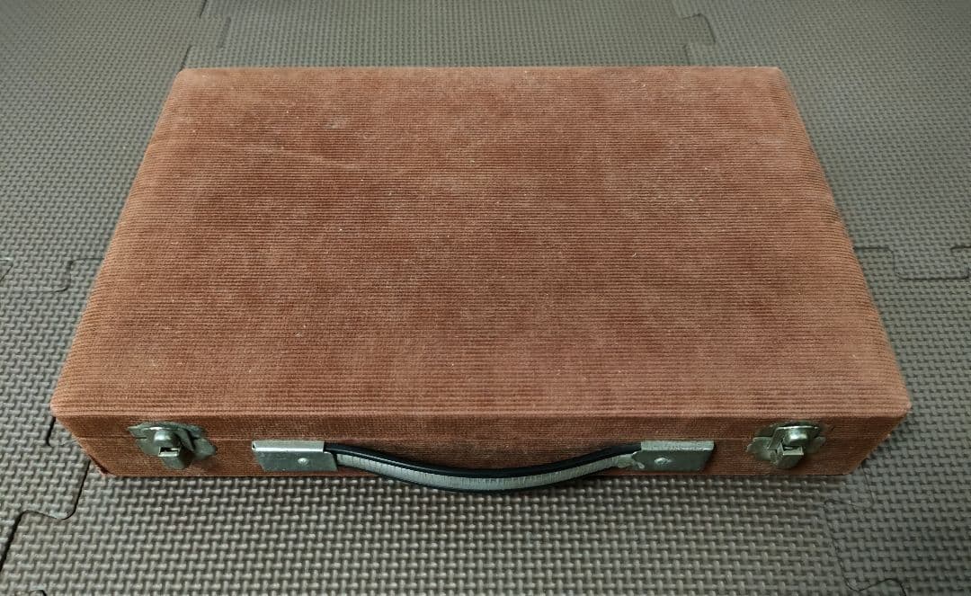 【中古品】　麻雀牌　キングバード　虎牌　背黒　雀鬼