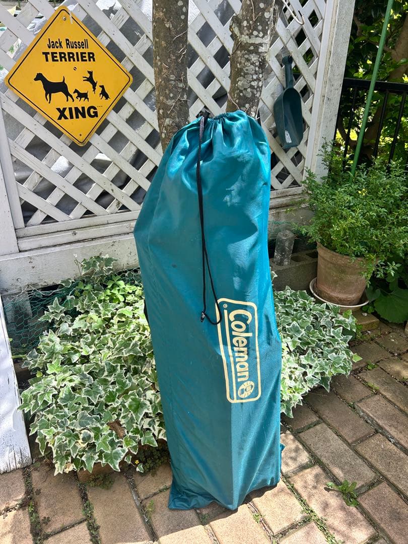 Colemanアルミ製折りたたみテーブル　大型/8人用