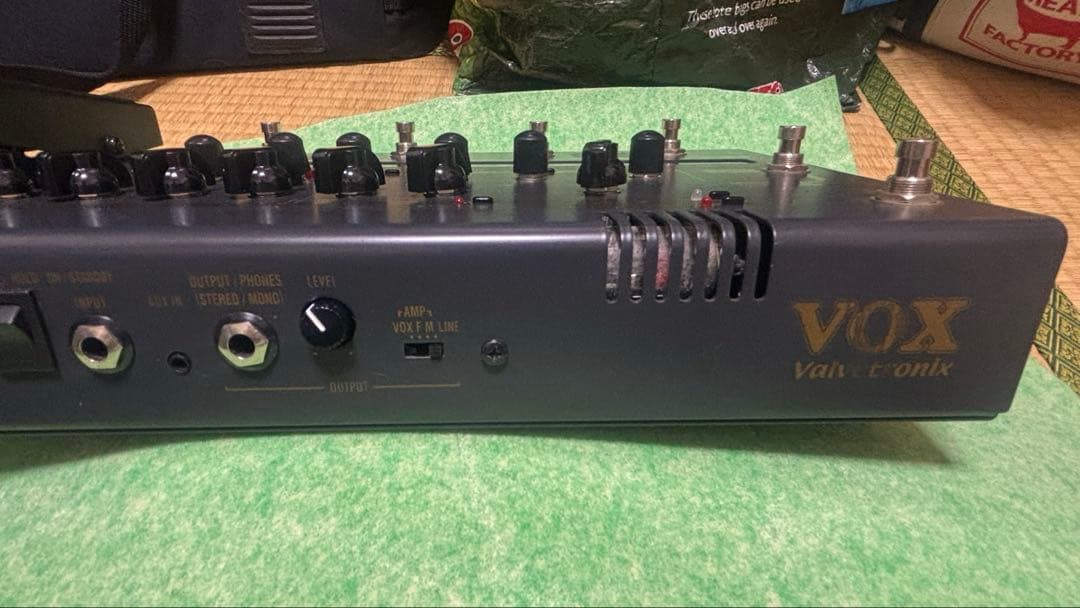 VOX 真空管搭載マルチエフェクター ToneLab EX (箱、取説付き)