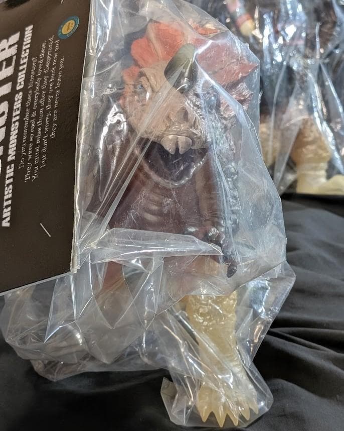 ミクラス「ウルトラセブン」カプセル怪獣（ＣＣＰ）ソフビフィギュア未開封