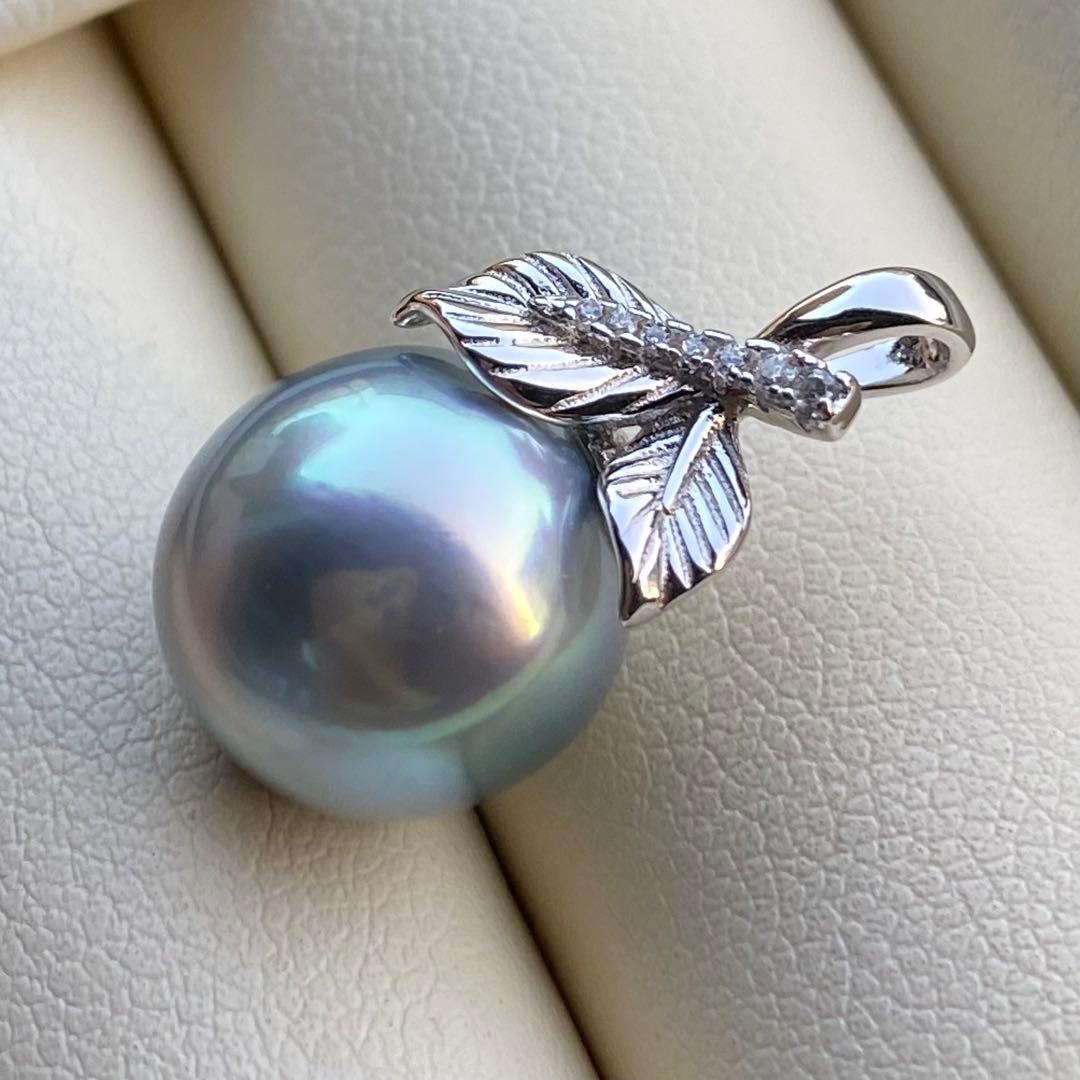 お客本真珠　南洋黒蝶真珠ネックレストップ　11.4mmラグーン色PT802