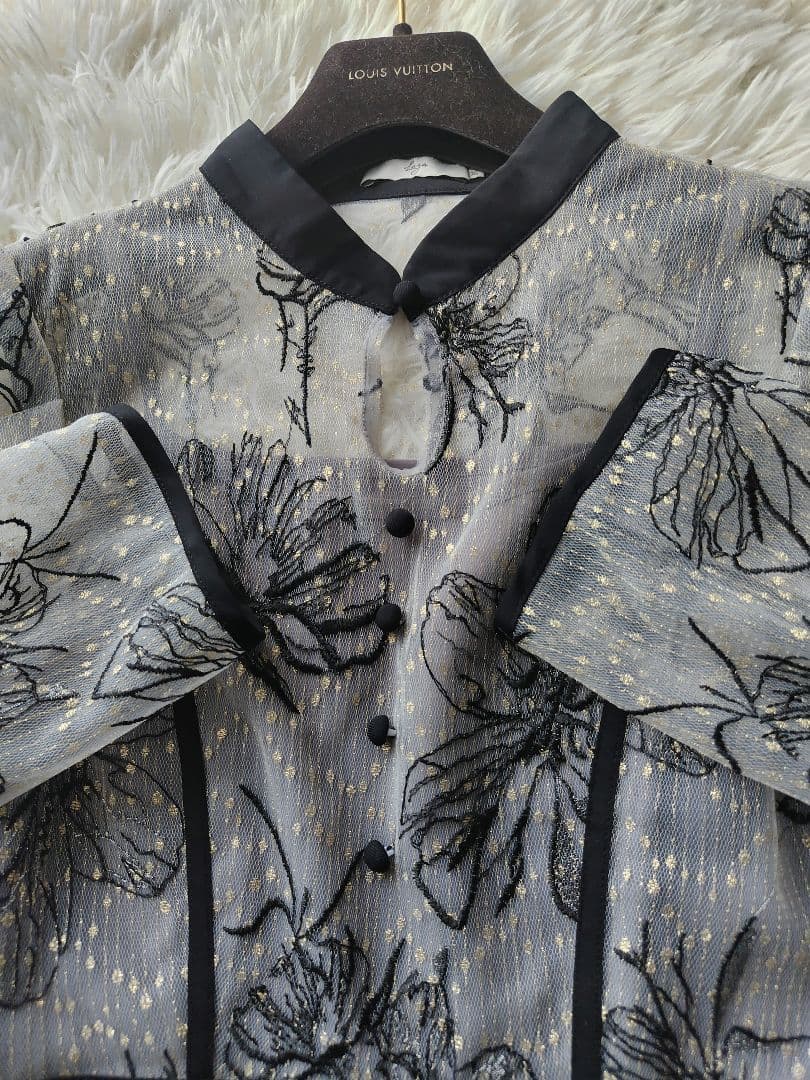 美品✨️lejaパイピングプチハイネック花柄刺繍ラメレースロングドレスワンピース