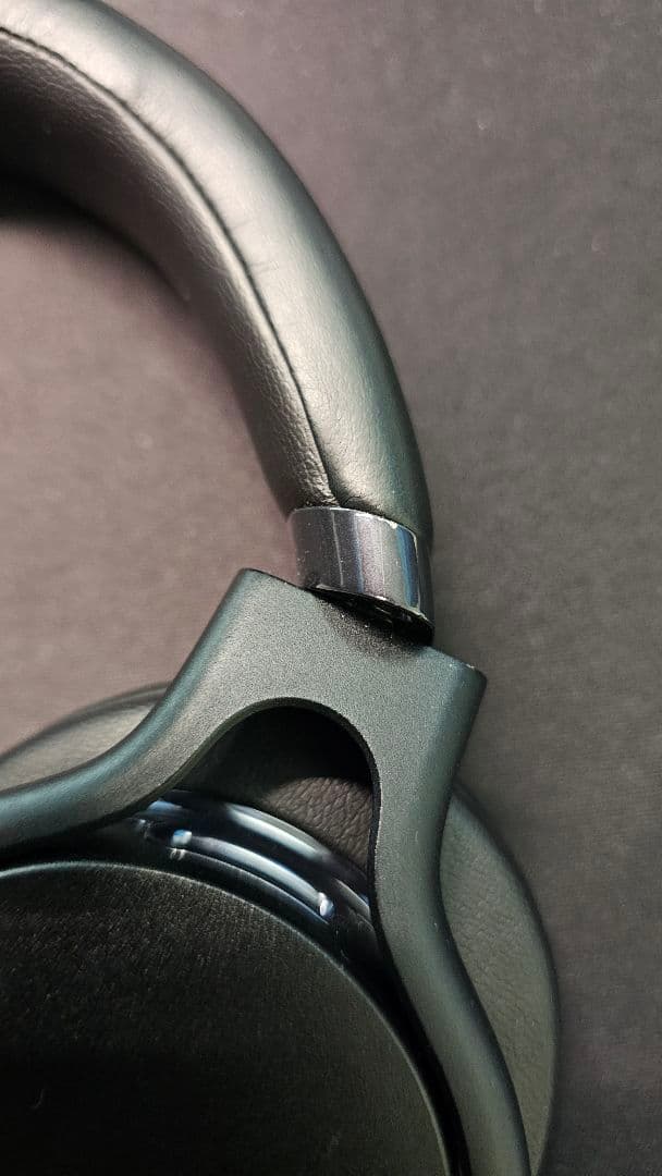 ヘッドホン SONY MDR-1AM2