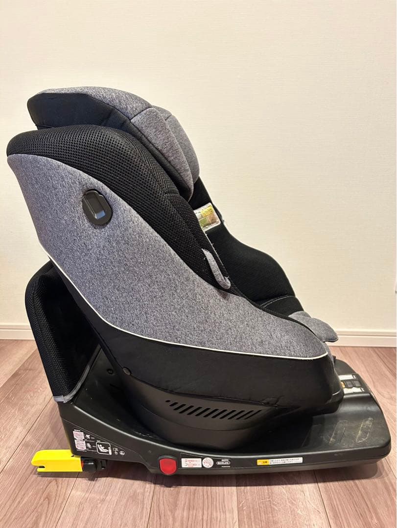 Aprica ISOFIX 回転式チャイルドシート グレー　クルリラ　プラス