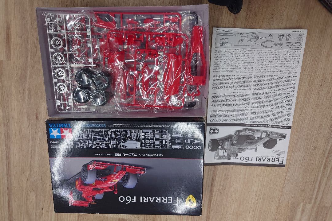 Tamiya Ferrari F60 プラモデル 112パーツ