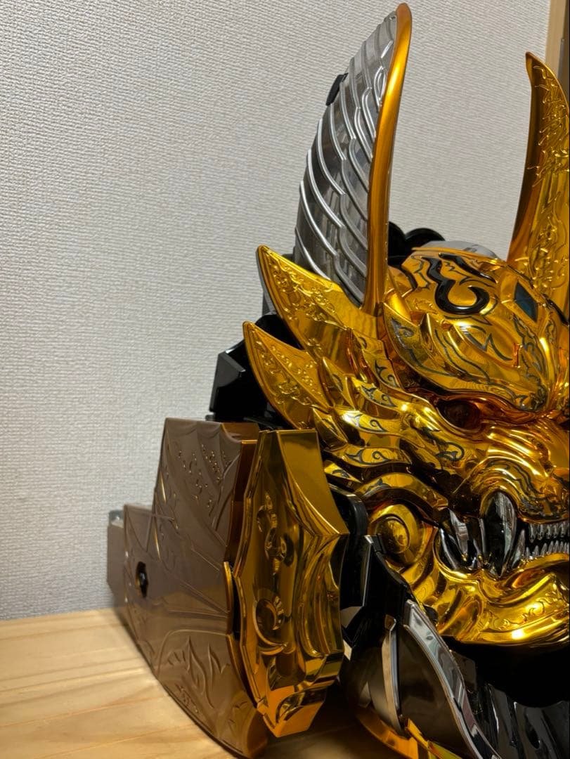 P 牙狼金翔（金） フェイス役物 　　　　　☆レア品残り１点限り☆