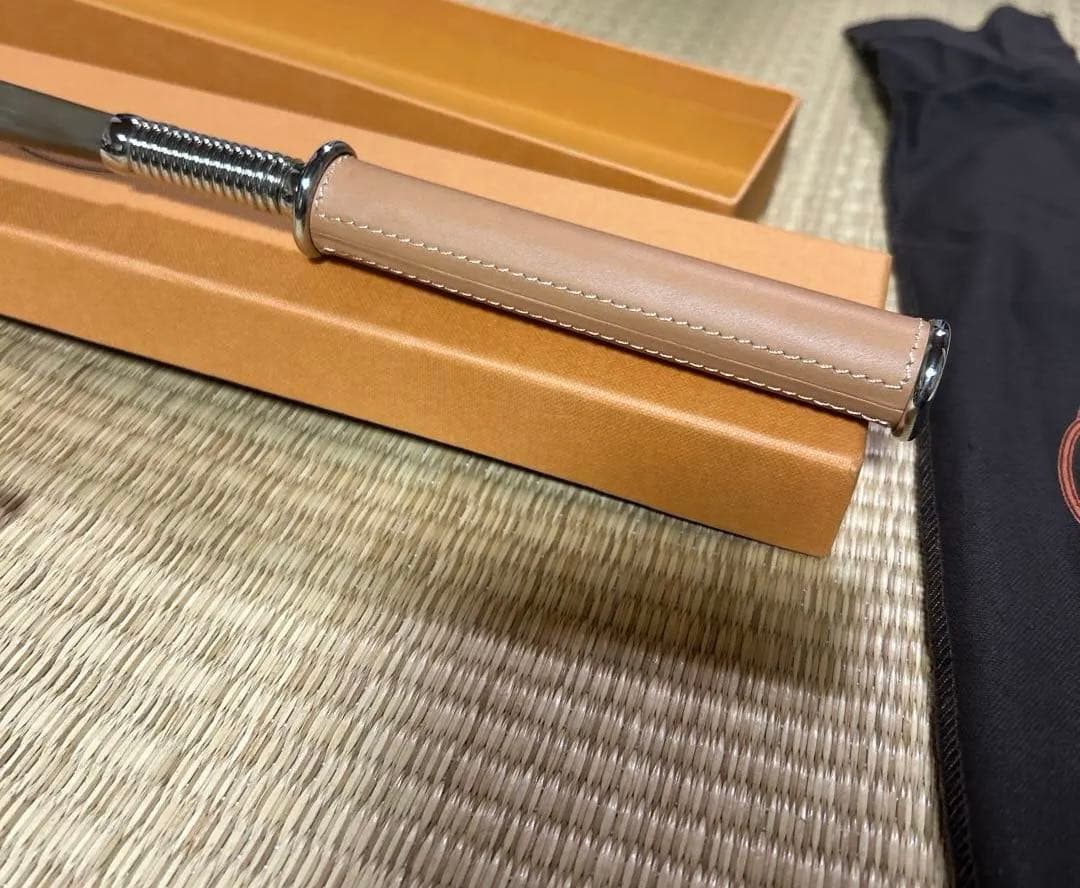 未使用　TOD’S 靴べら　袋　箱付き