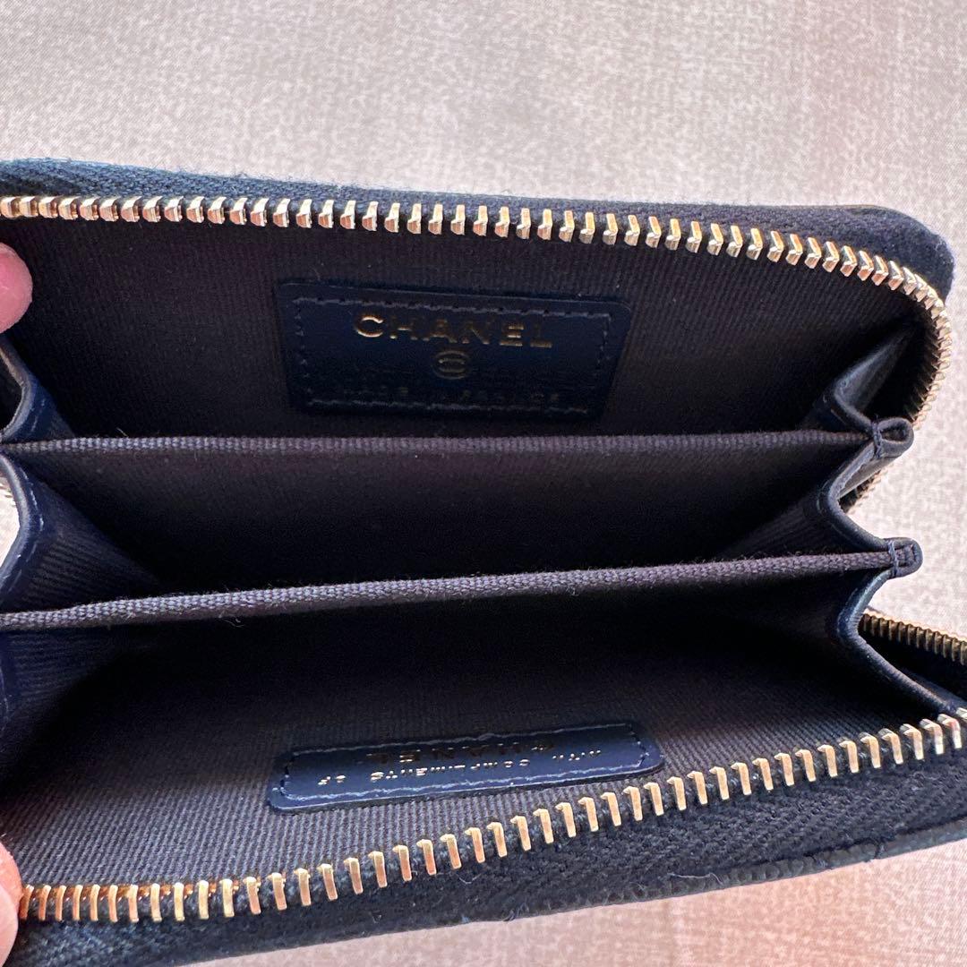 CHANEL ブラック ケース