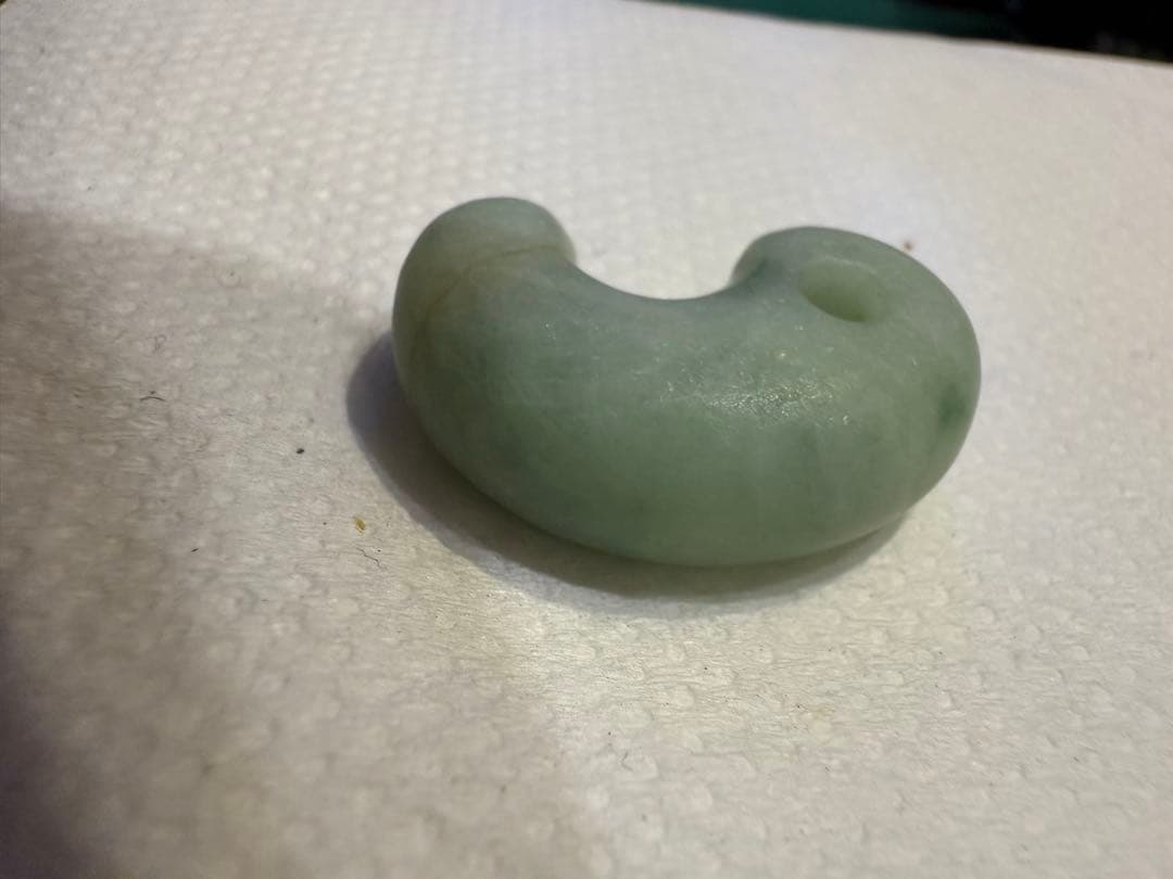 糸魚川翡翠‼️小滝産地‼️勾玉‼️極上品‼️本物の威厳‼️大変に美しい絶品‼️別格品‼️
