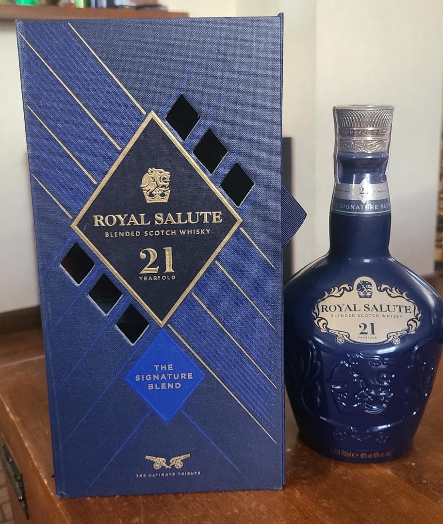  SALUTE 21年 シグネチャーブレンド　未開封品 送料無料