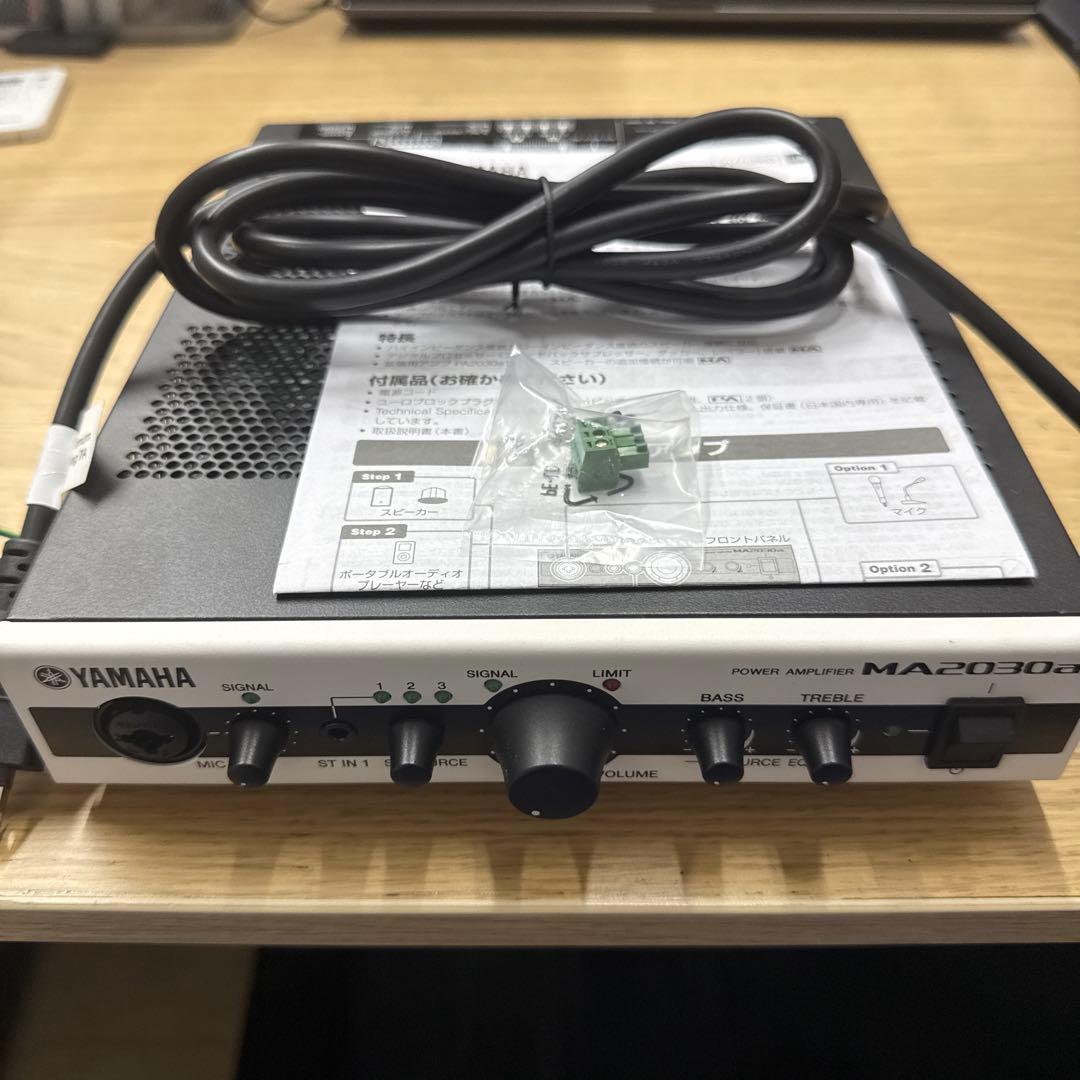 ヤマハ　パワーアンプ　MA2030a