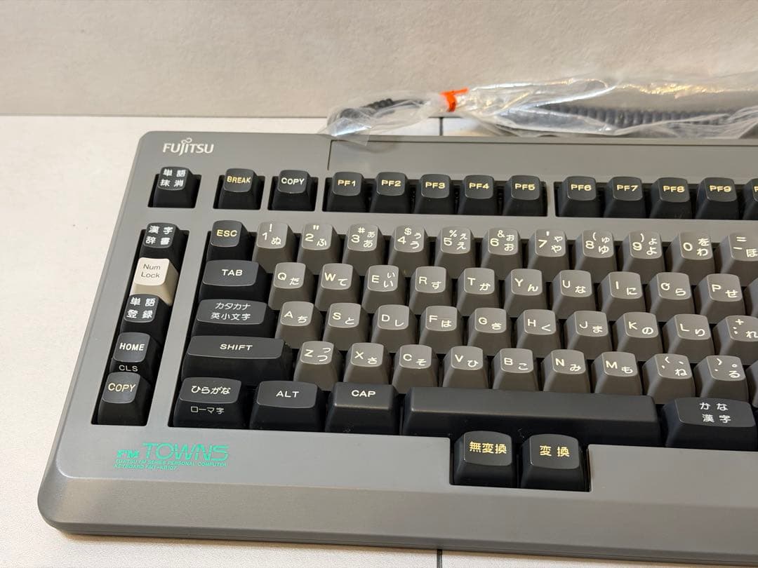 FM TOWNS JISキーボード FMT-KB107