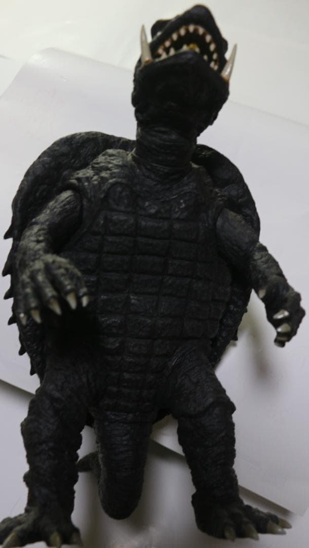 貴重昭和版　ガメラ（大映映画）の大型フィギャー　全高：約２７㎝　完成品　中古品