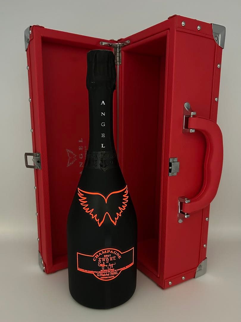 エンジェル　シャンパン　レッド