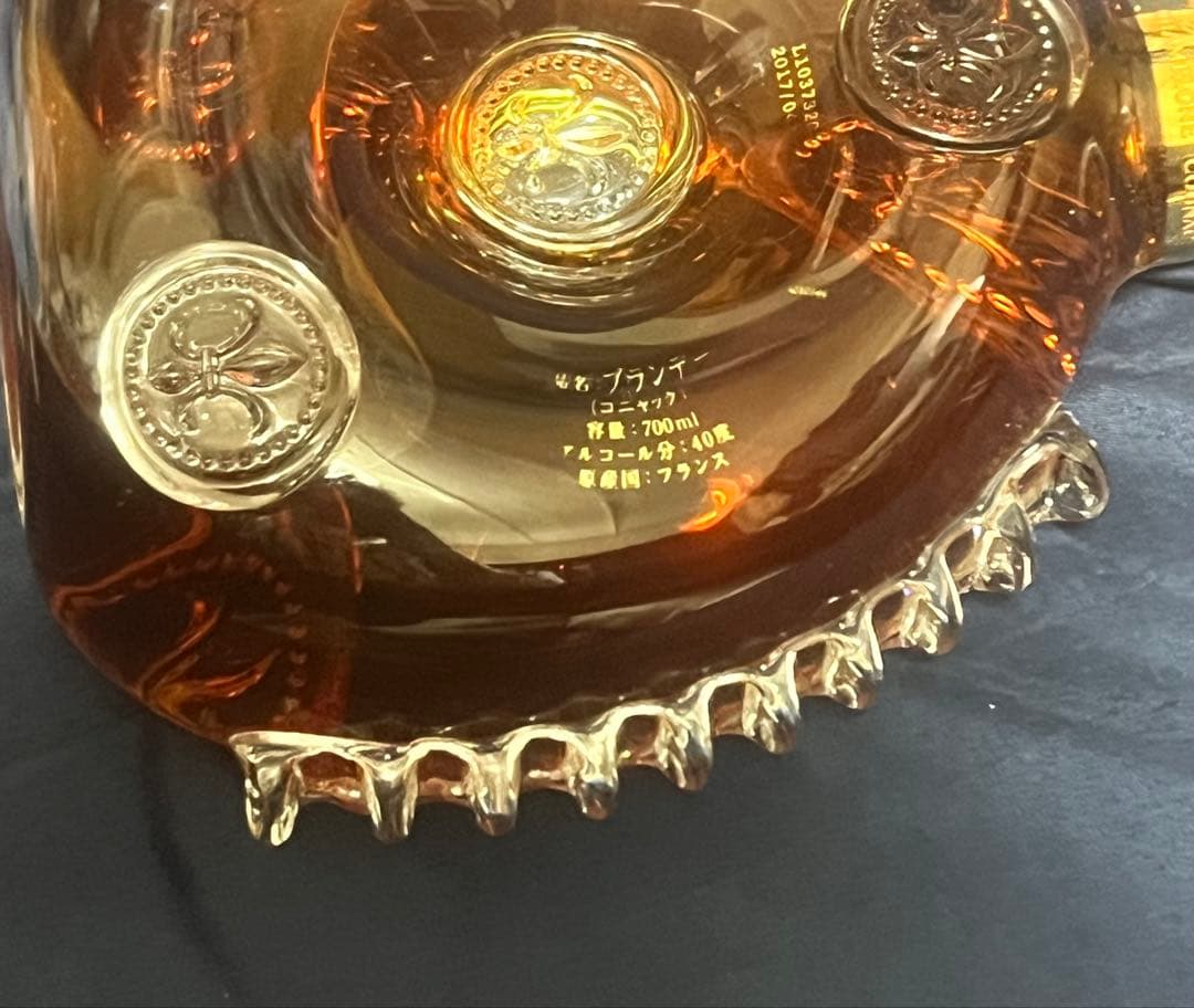 テ*ン様 【希少】レミーマルタン　ルイ13世　観音開き