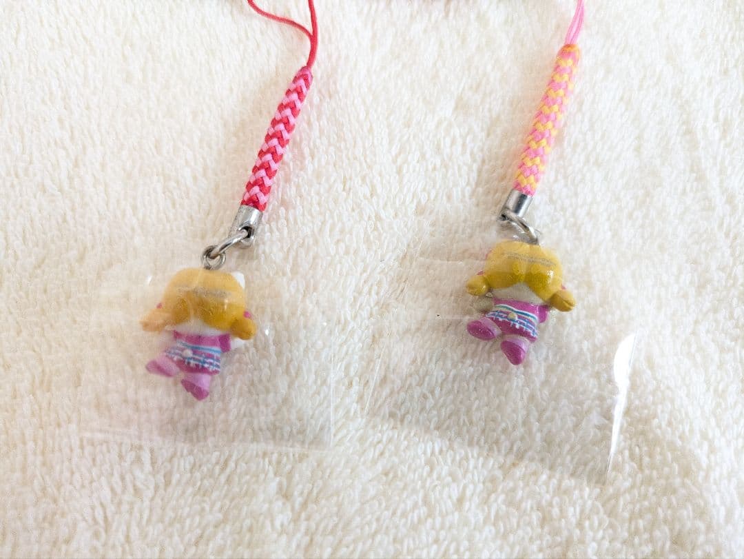 【ハローキティ】Kitty×gorieコラボ商品　根付　ストラップ　２種セット