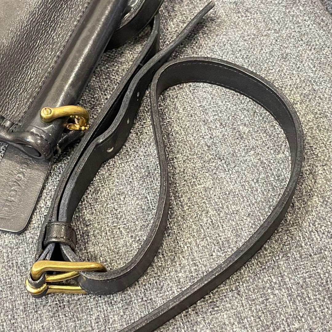 オールドコーチ　ショルダーバッグ　ターンロック　ブラック