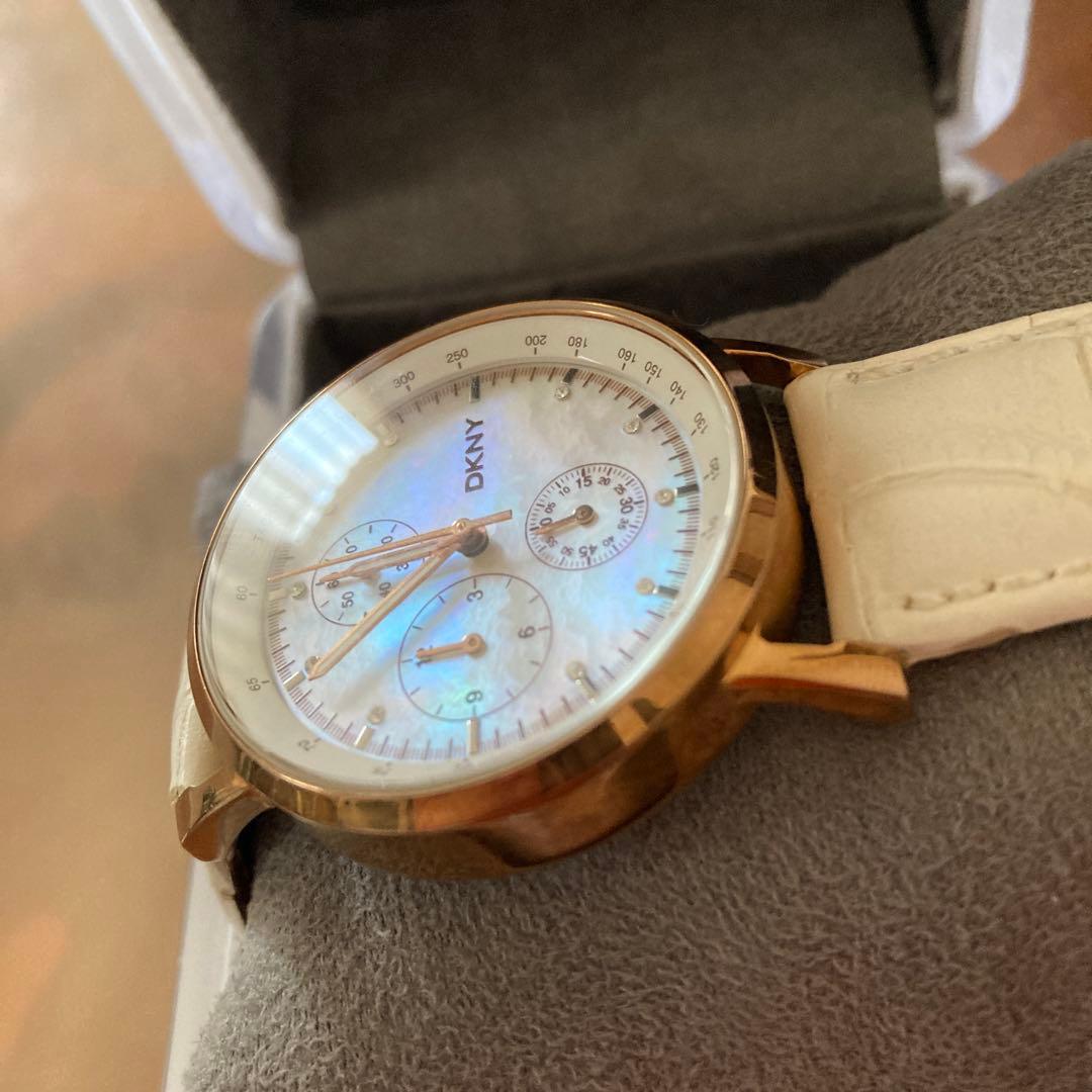 DKNY♡ダナキャランニューヨーク腕時計クロノグラフ
