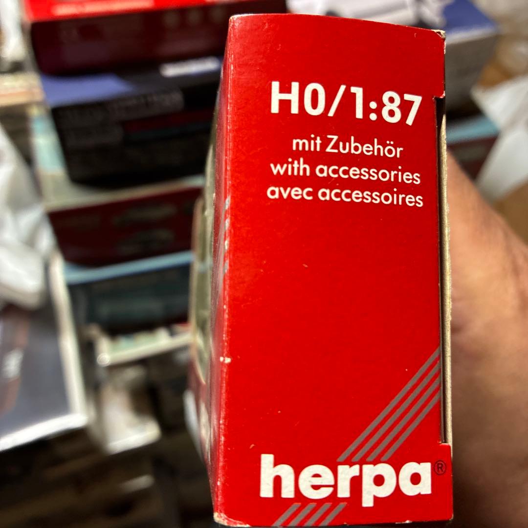 herpa トレーラーヘッド、３台セット