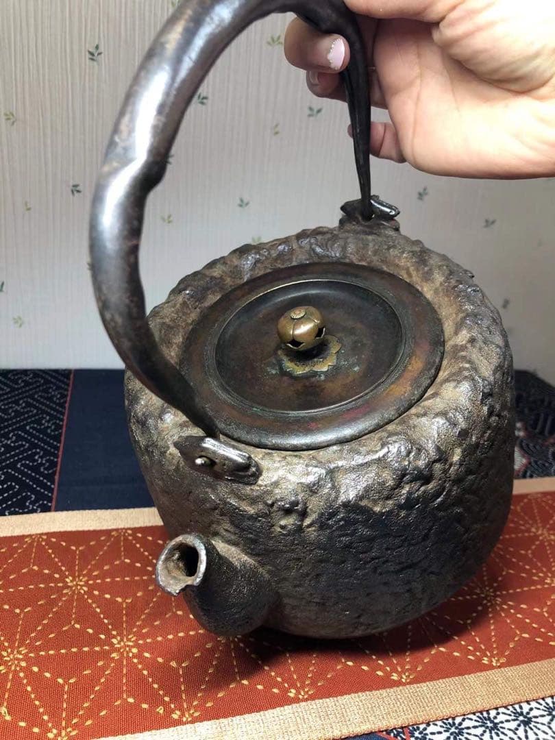 龍文堂 安之介 胴縦銘 道安型 明治時代鉄瓶 骨董 茶道具 茶器 古美術