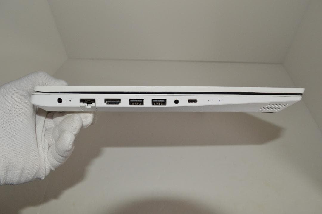 ホワイトLAVIE第8世代Corei7/20G/SSD1TB/BD再生