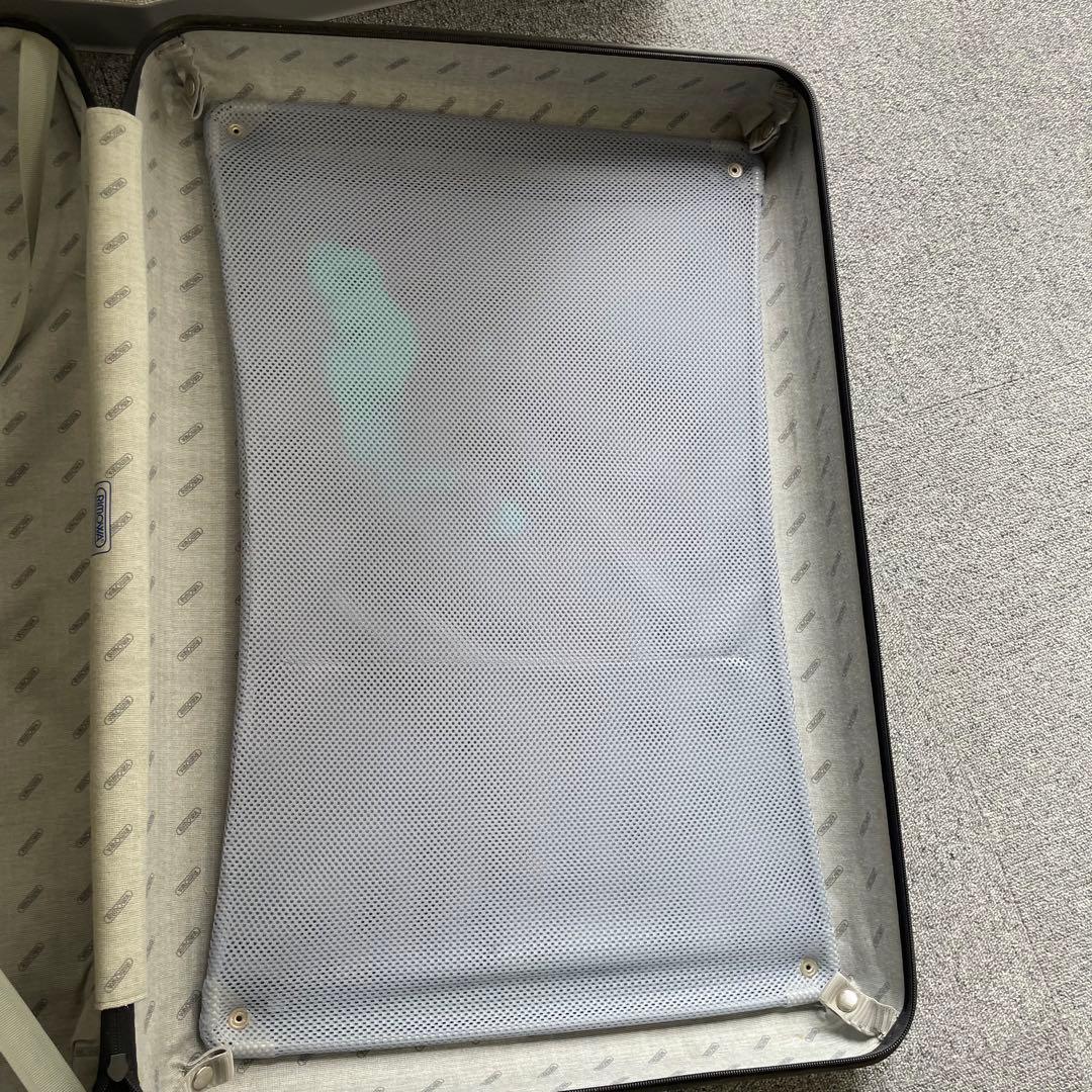 RIMOWA リモワ ブラック スーツケース 851.77