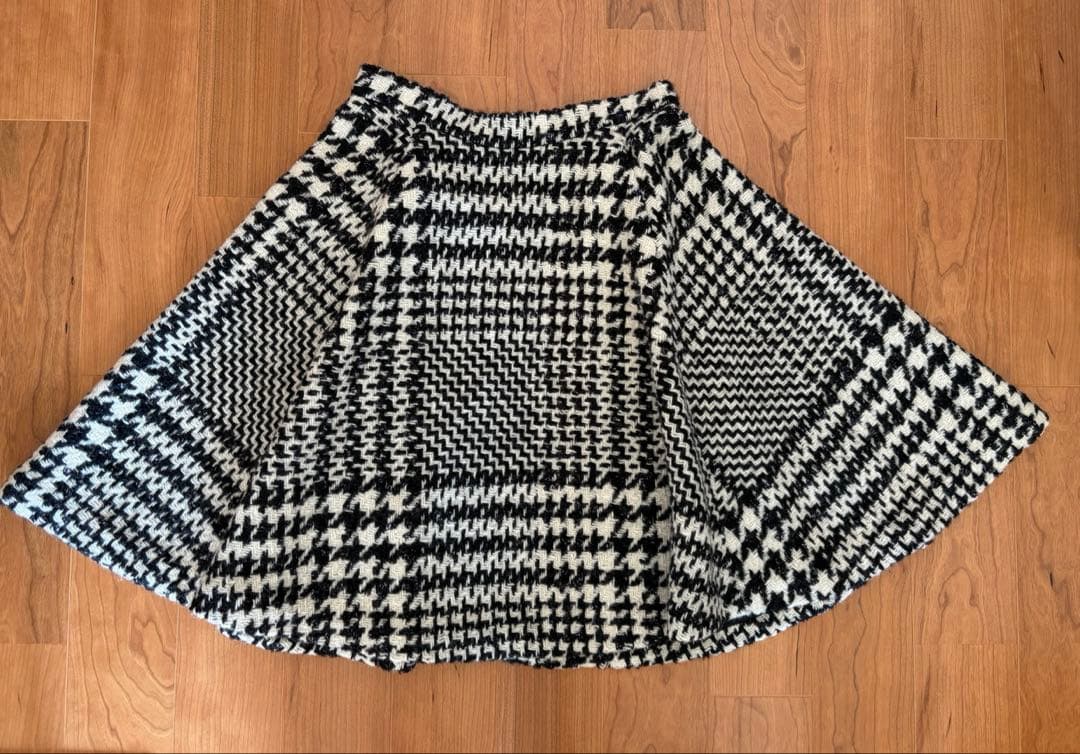 マディソンブルー ツイード フレアスカート 白黒チェック 同素材バッグ付き