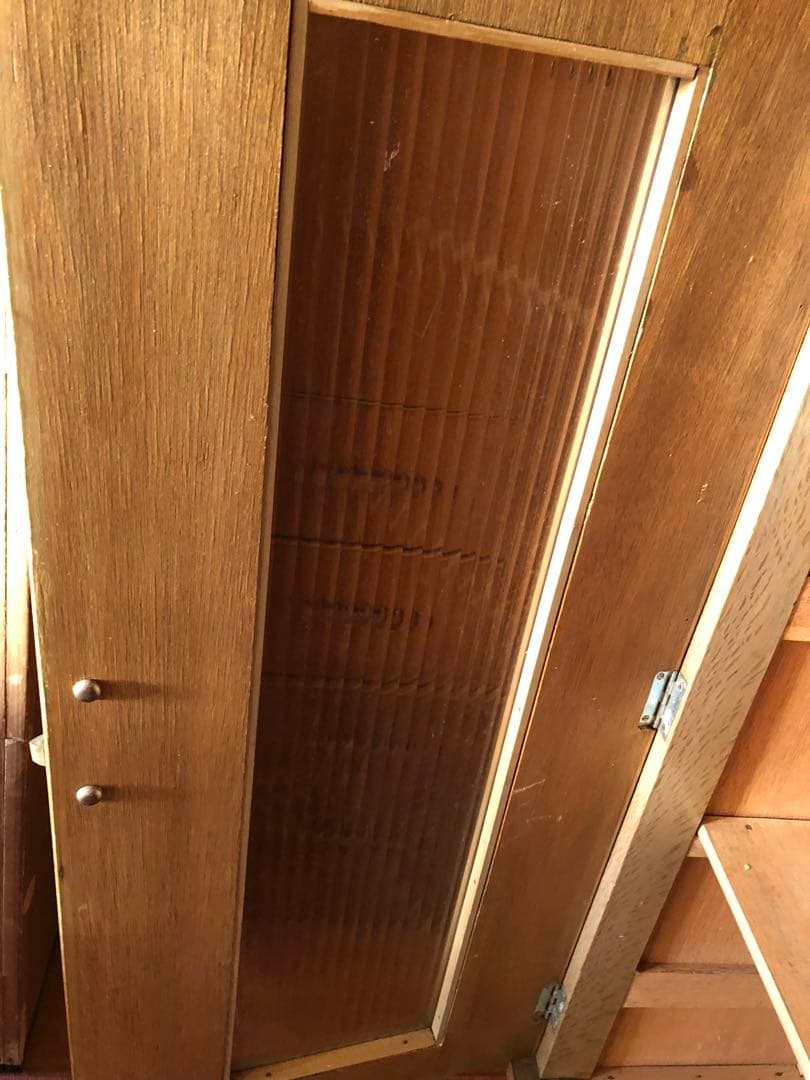 ヴィンテージ 木製キャビネット ガラス扉 引出し付き