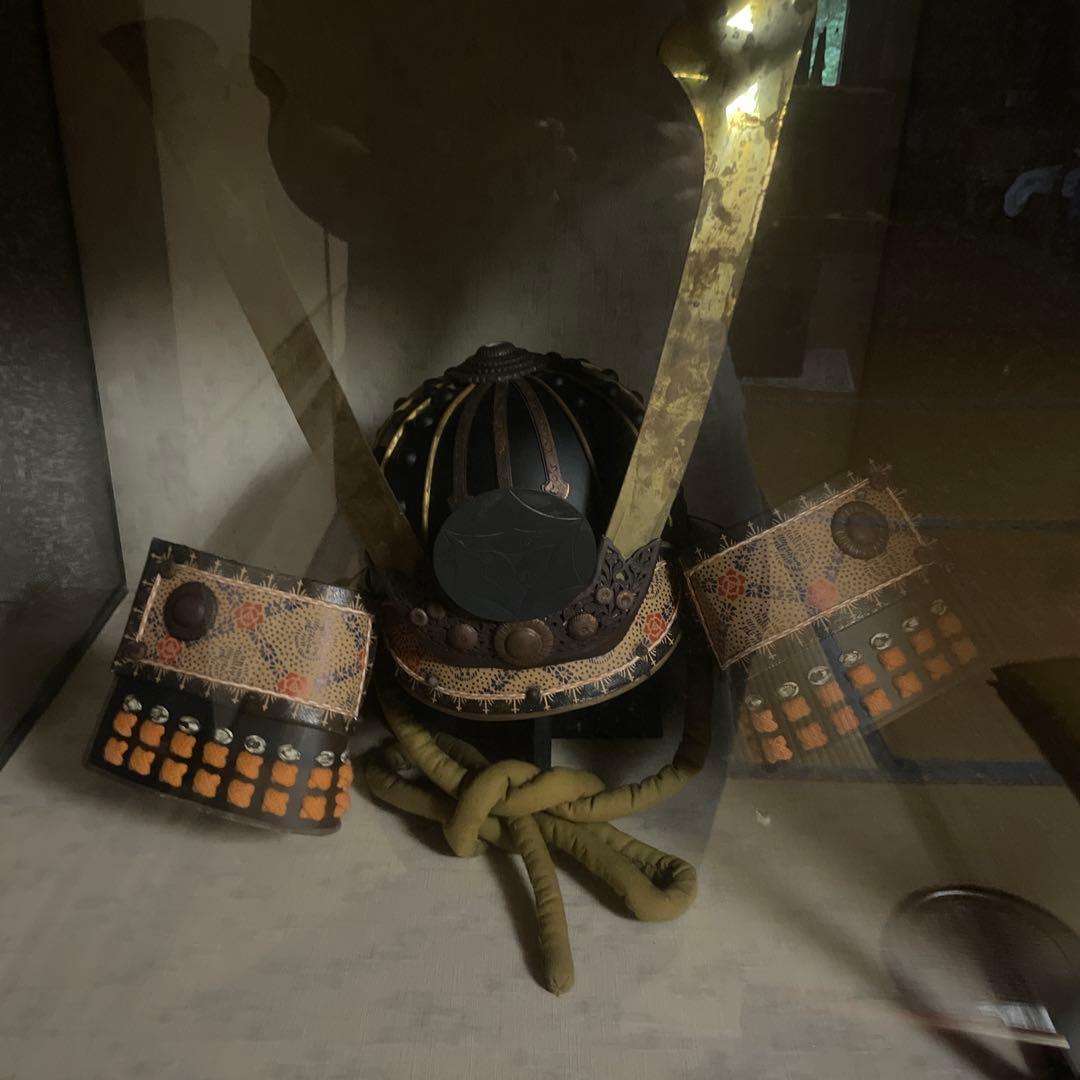 日本の武士の兜　大人サイズ