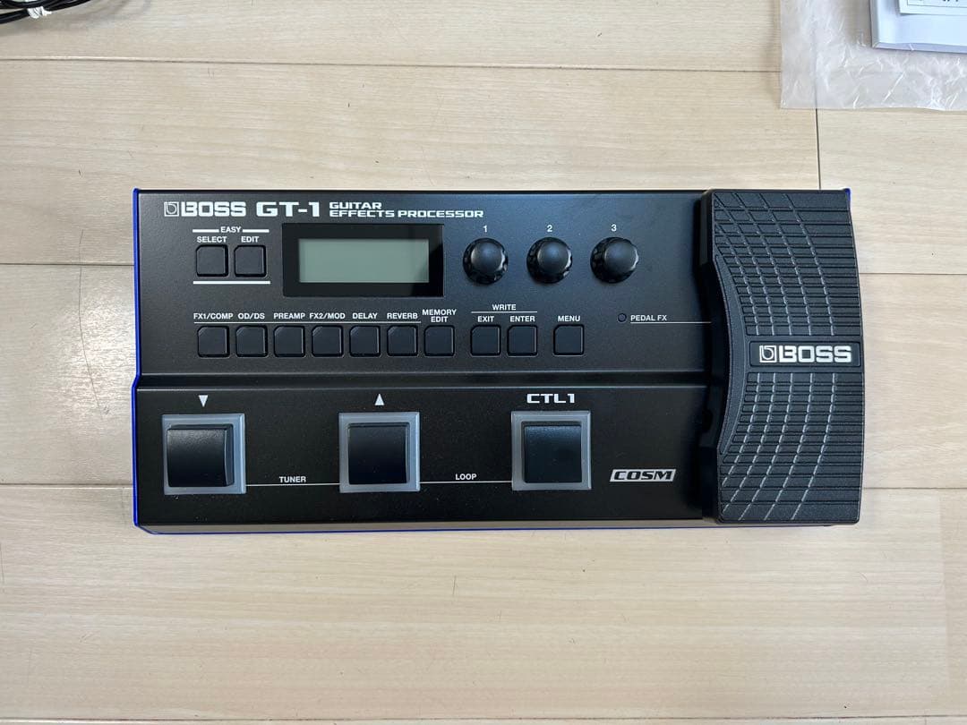 BOSS GT-1 + 純正アダプター