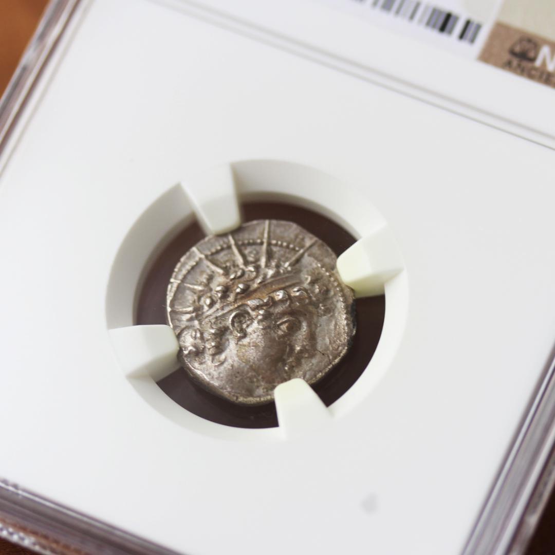 アンティオコス6世【Ch AU NGC】セレウコス朝シリア　ドラクマ銀貨