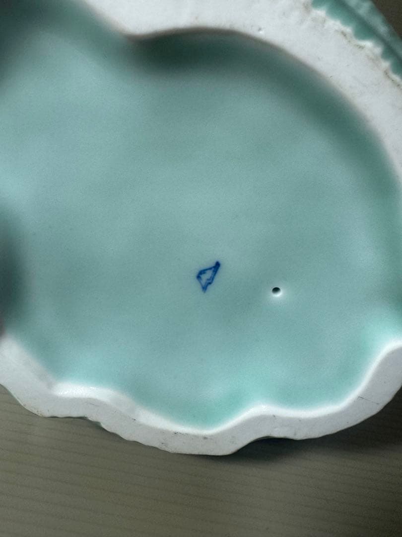 2130 深川製磁　宮内庁御用達　置物　猿　青磁　1客