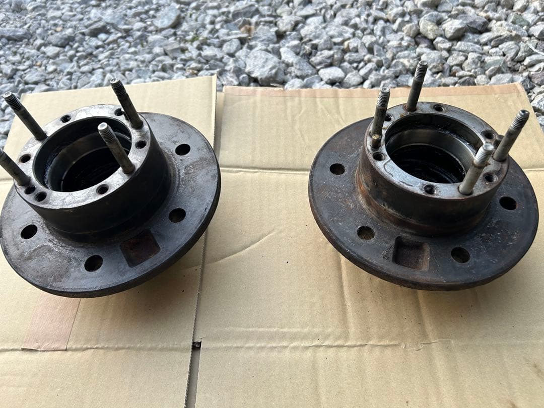 【中古品】ランドクルーザー70 パワーロッキングハブ用のハブ