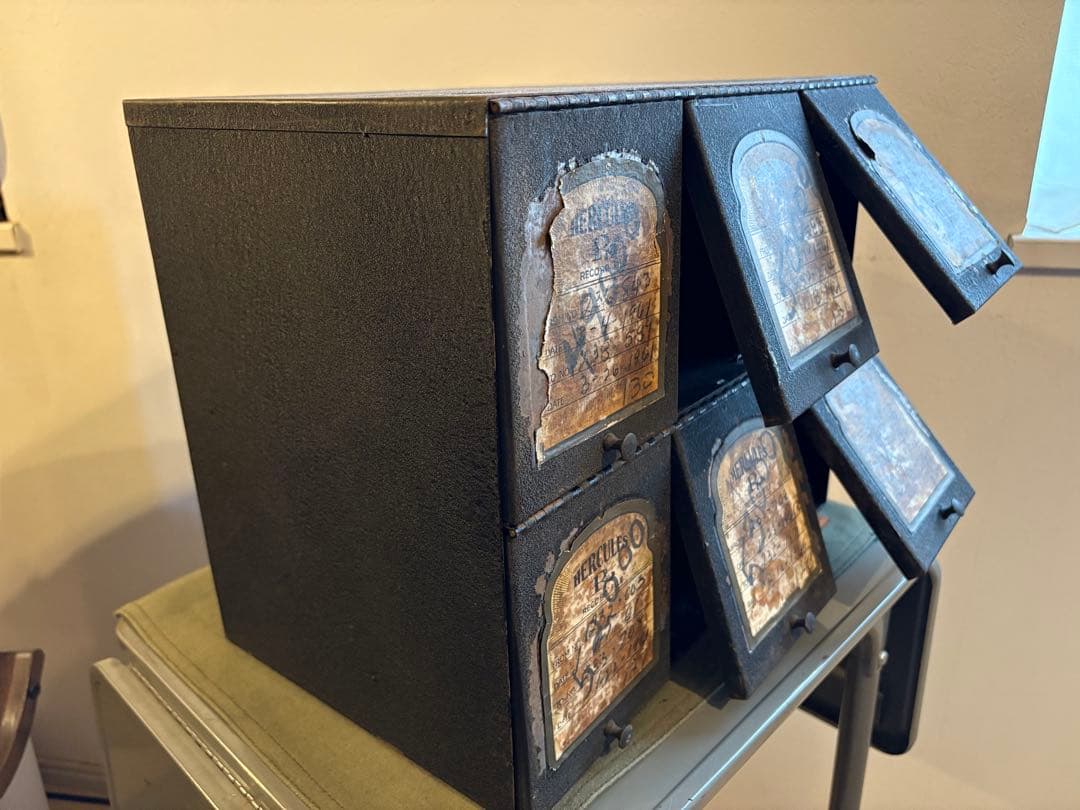 HERCULES★メディカルキャビネット★メタルラック/棚★アンティークUSA