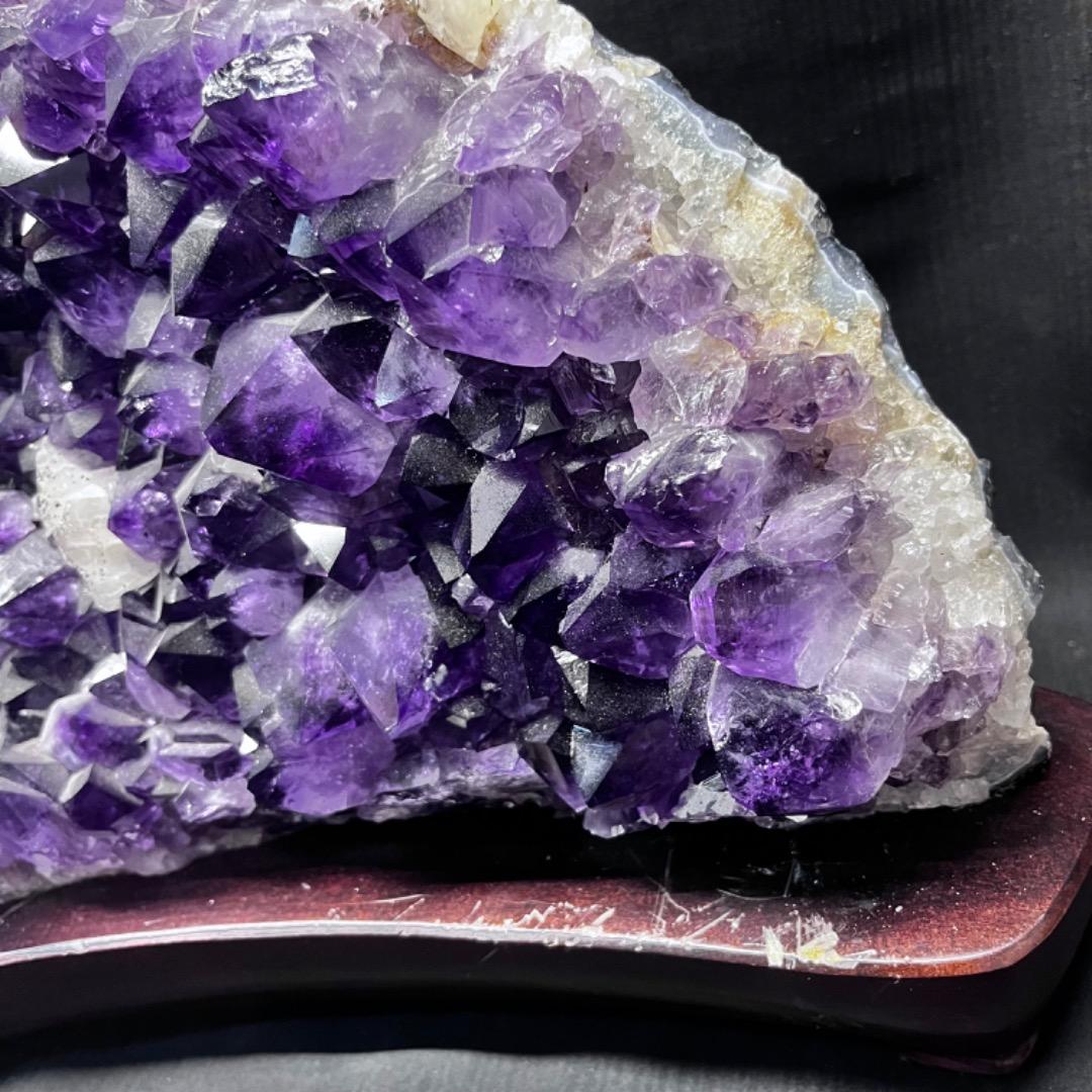 ▽後右1054 アメジスト 原石 重さ11.4kg 縦30cm 横43cm