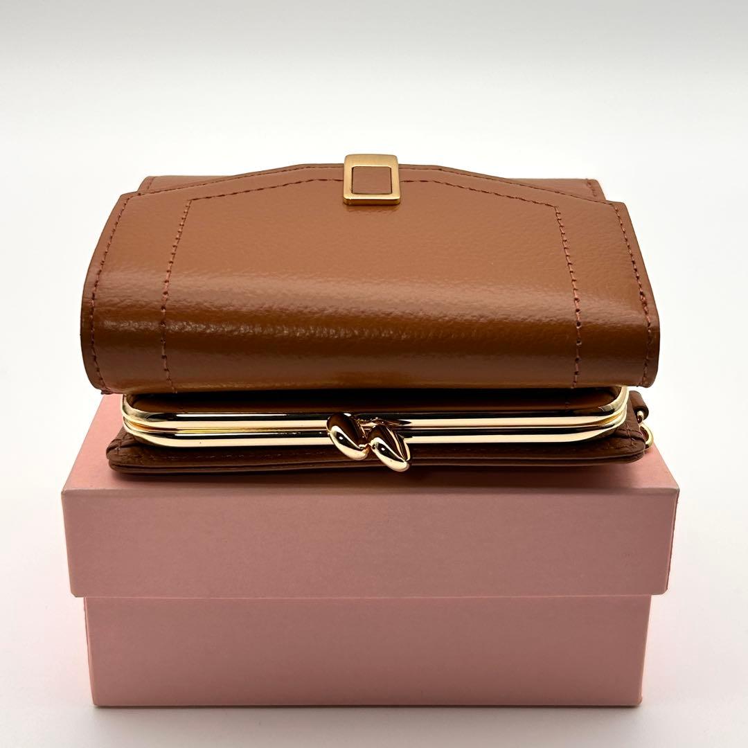 ✨極美品✨ サマンサタバサ 三つ折り財布 センターバックル 折り財布 未使用級