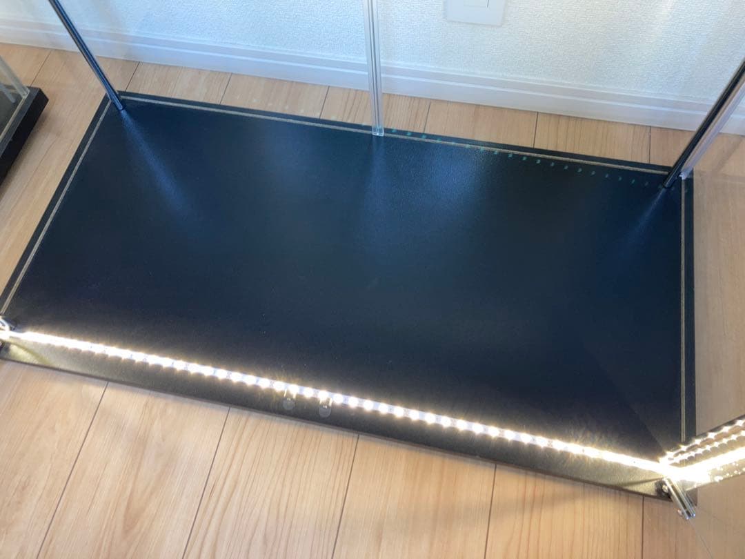 【引き取り】ガラスケース