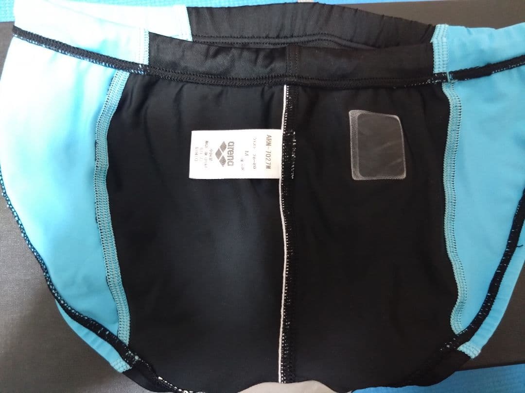 競パン Vパン arena PYTHON 黒/青 М