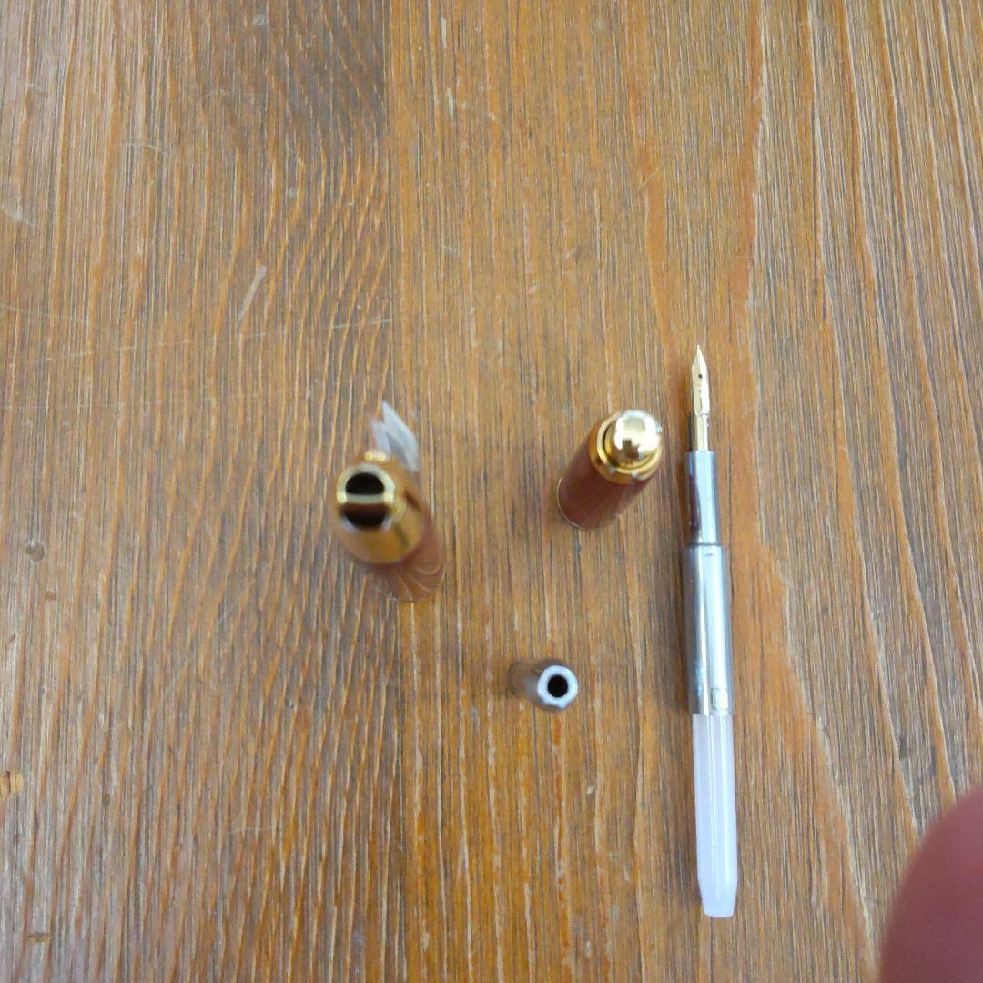 パイロット　万年筆　キャップレス FC-15SR-DRF 細字 ディープレッド