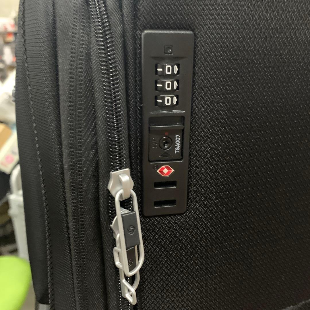 サムソナイト　スーツケース モメンタス 106L 77cm