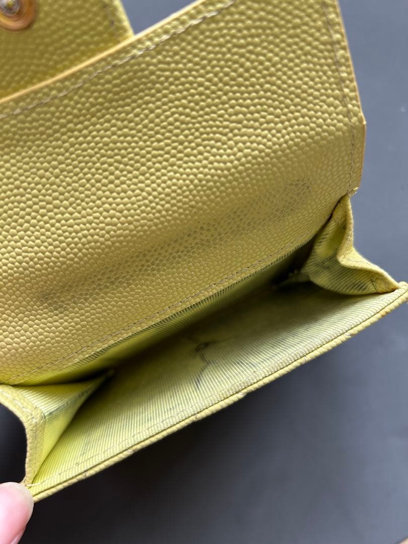 イエロー 三つ折り財布 マトラッセ イエロー