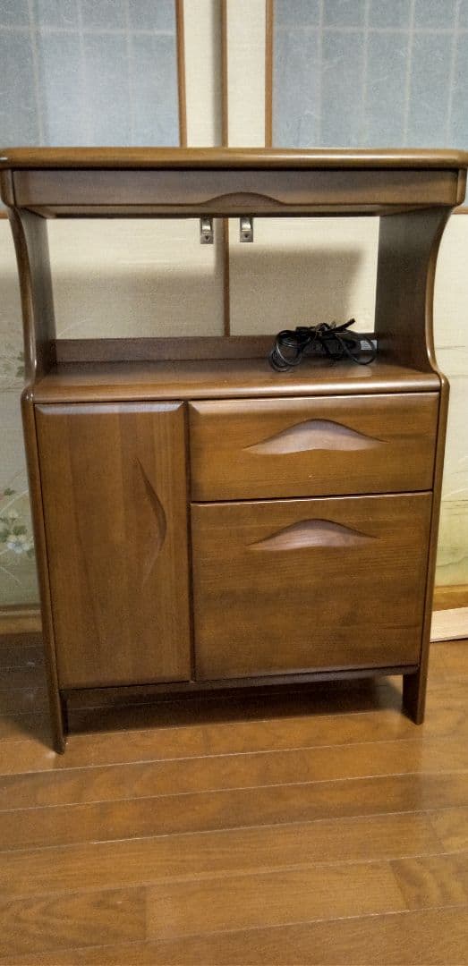 電話台・リビング収納