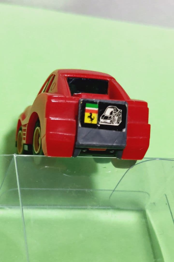 チョロＱ、フェラーリ・テスタロッサ・赤色