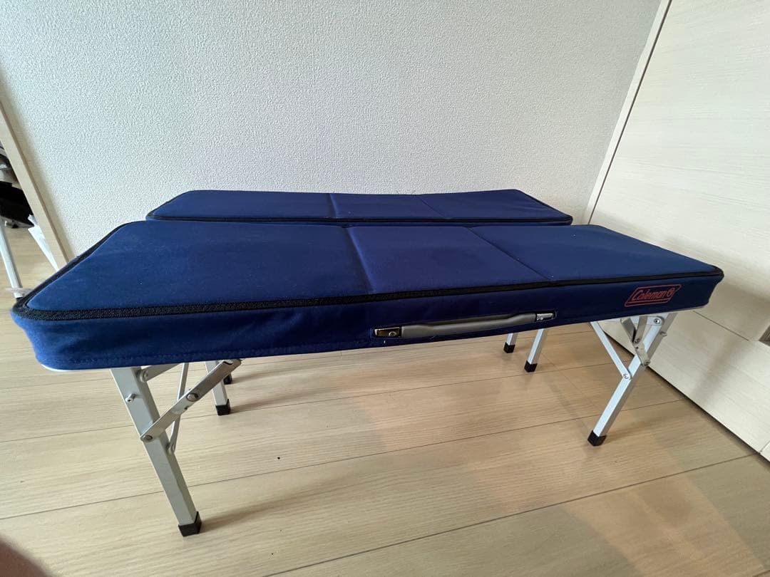 Coleman 折りたたみ式テーブル ベンチ　セット