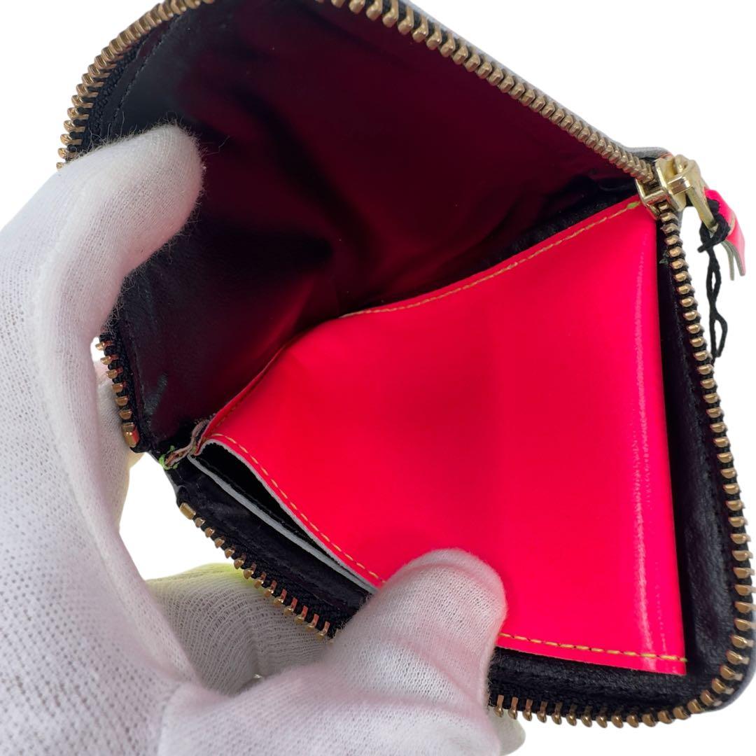 コムデギャルソンSA3100SF レザー SUPER FLUO ケース