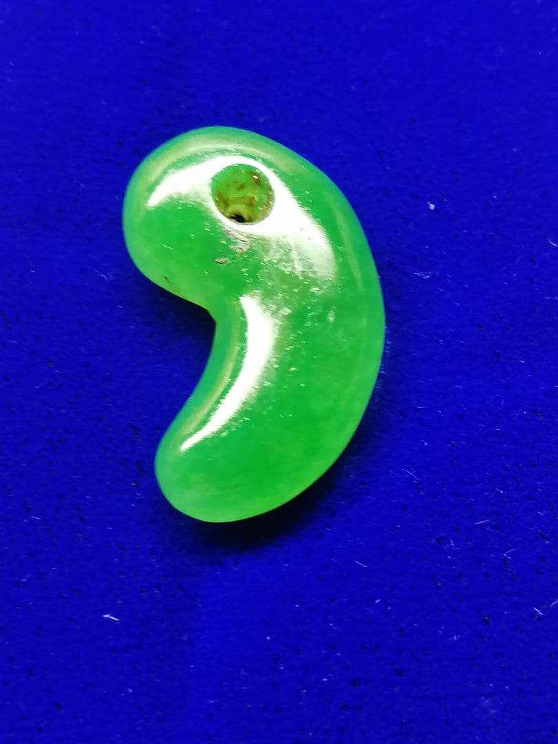 ★【テン】古墳期『琅玕翡翠勾玉』出土品。2.80cm 本物品　超ろうかん。