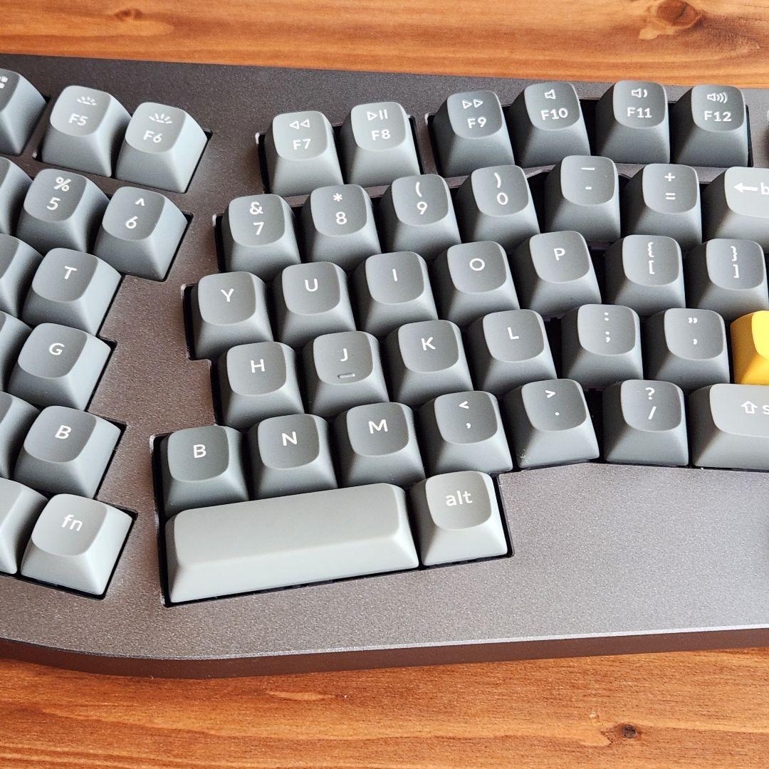 【パームレスト付き】Keychron Q10 シルバー 茶軸 アリス配列