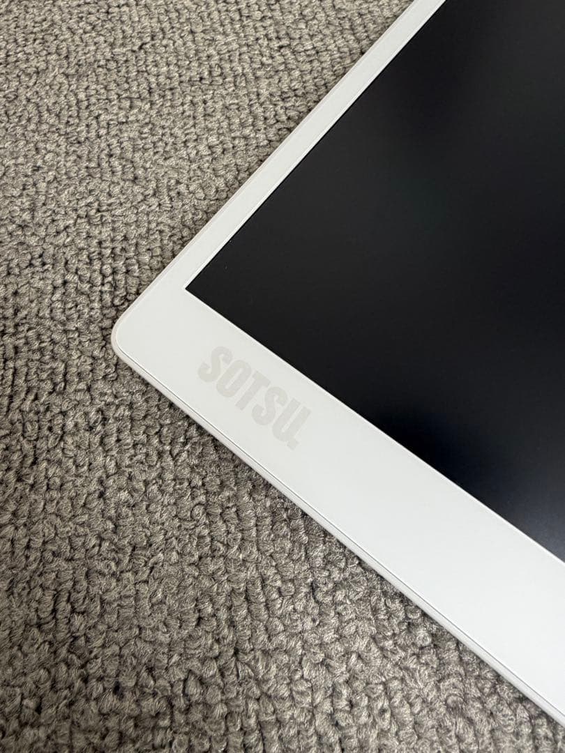 SOTSU SleekView 15.6インチ ポータブルモニター