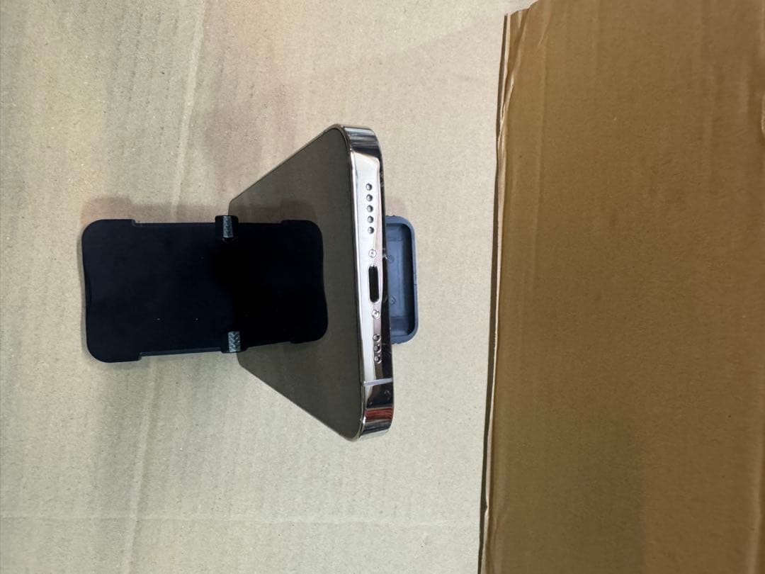 AppleStoreでバッテリー交換 美品iPhone13 PRO 128GB